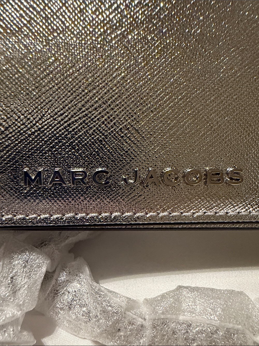 NWT Marc Jacobs Metallic Silver Wallet on Chain Crossbody Bag - Picture 3 of 12